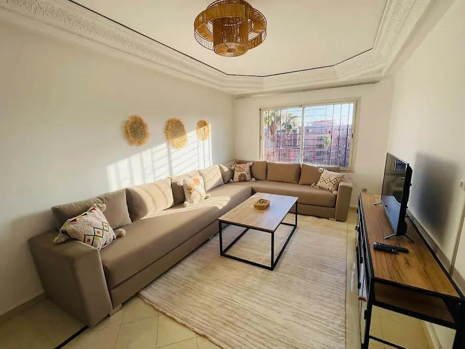 Cosy Appartement Centre Gueliz Avec Piscine Marakeş
